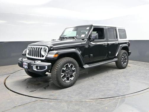 Black Clearcoat 2026 Jeep Wrangler 4-Door Sahara 4x4