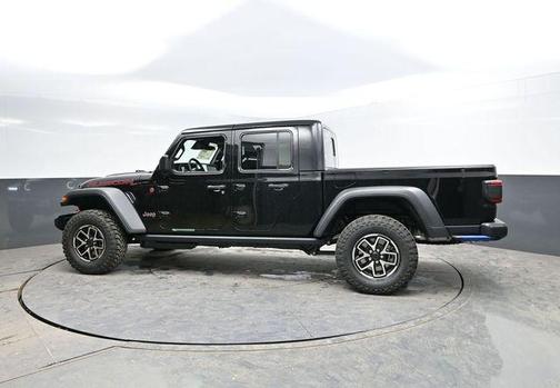 Black Clearcoat 2026 Jeep Gladiator Rubicon