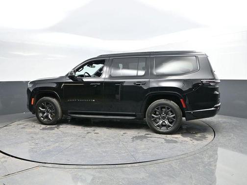 High Gloss Black 2026 Jeep Grand Wagoneer Limited Altitude 4x4