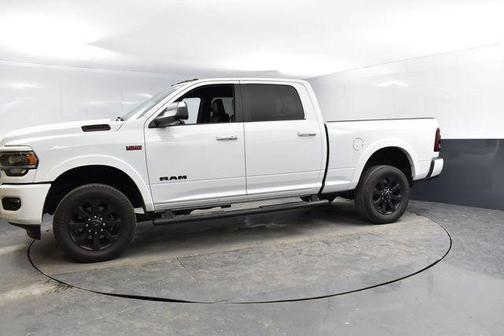 2022 RAM 2500 Laramie Crew Cab 4x4 6'4' Box