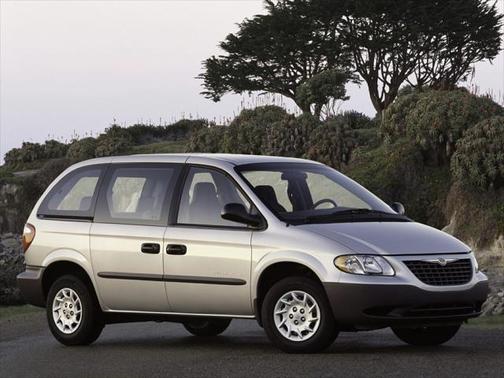 2003 Chrysler Voyager LX