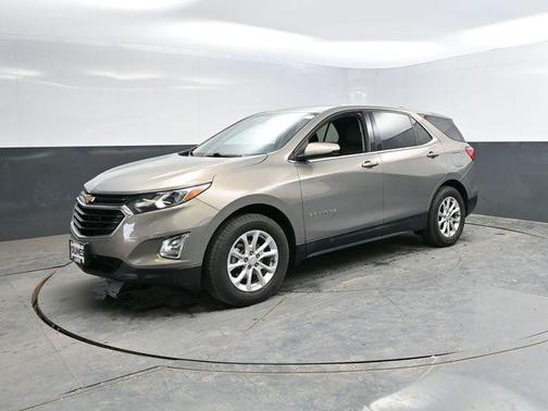 Pepperdust Metallic 2018 Chevrolet Equinox LT