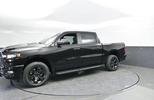 Diamond Black Crystal Pearlcoat 2027 RAM 1500 Express