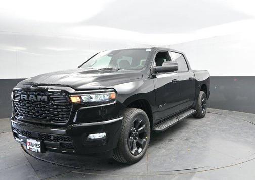 Diamond Black Crystal Pearlcoat 2027 RAM 1500 Express