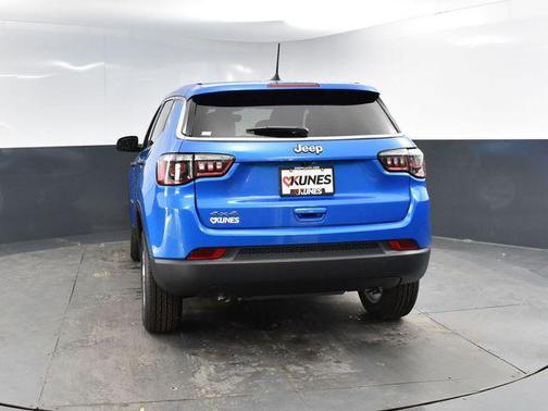 2025 Jeep Compass Sport