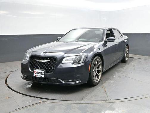 2018 Chrysler 300 S