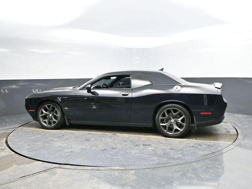 2015 Dodge Challenger SXT Plus