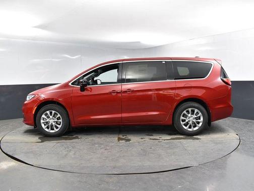 2025 Chrysler Pacifica L