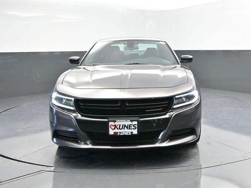 2017 Dodge Charger SE