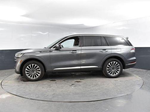2023 Lincoln Aviator Standard AWD