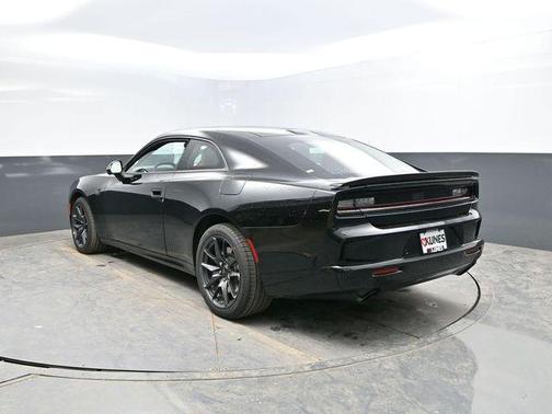 Diamond Black Crystal Pearlcoat 2026 Dodge Charger R/T Scat Pack