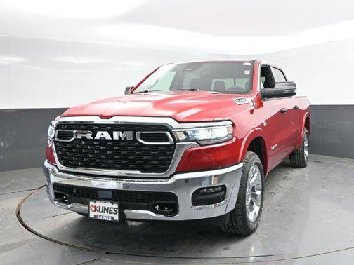 Molten Red Pearlcoat 2026 RAM 1500 Big Horn/Lone Star