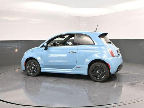2016 FIAT 500e Battery Electric