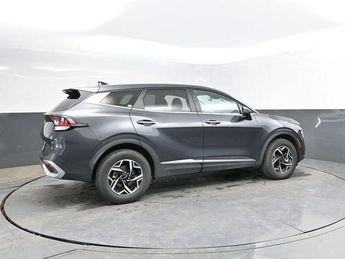 Gravity Gray 2025 Kia Sportage LX