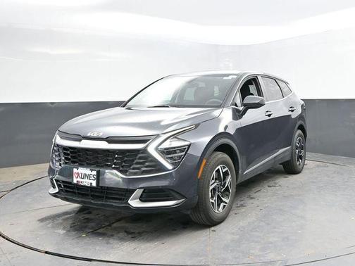 Gravity Gray 2025 Kia Sportage LX