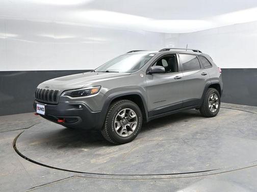 Sting-Gray Clearcoat 2019 Jeep Cherokee Trailhawk Elite