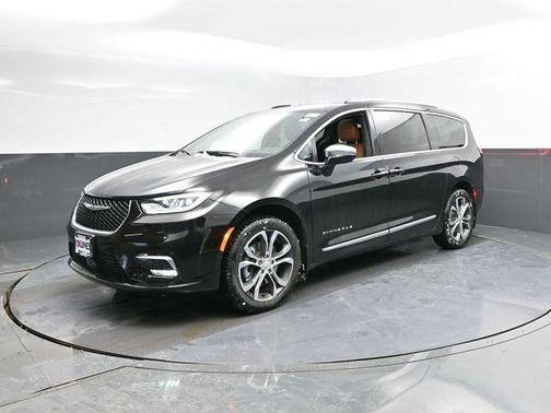 2026 Chrysler Pacifica L