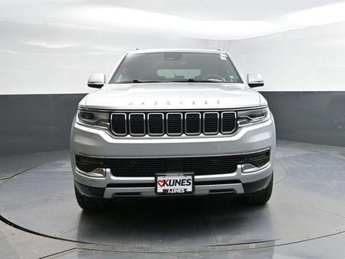 2022 Jeep Wagoneer Series II 4x4