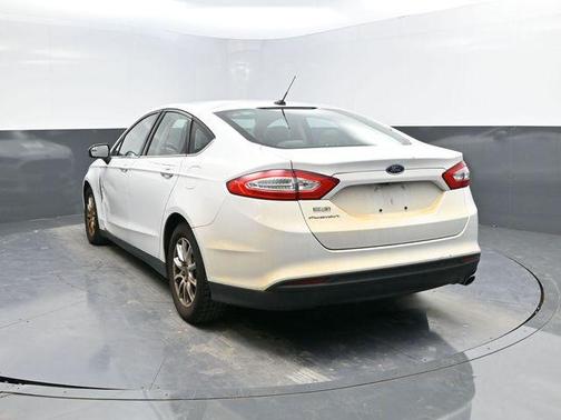 2015 Ford Fusion S