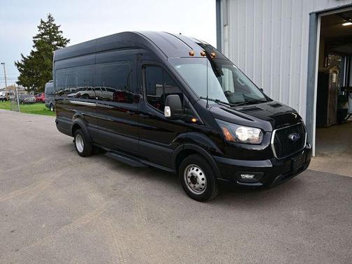 Agate Black Metallic 2023 Ford Transit-350 XLT