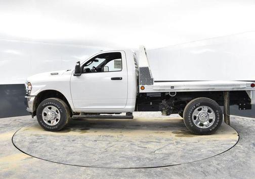 2024 RAM 2500 Tradesman Regular Cab 4x4 8' Box