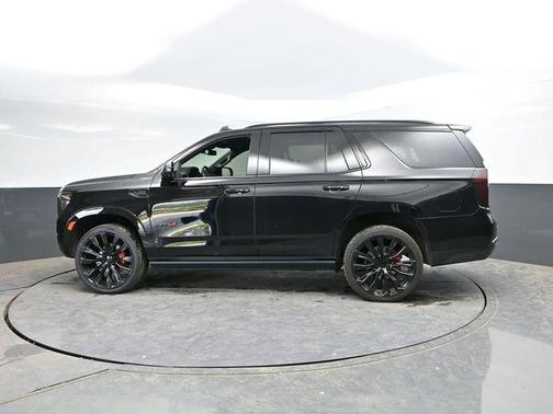 Onyx Black 2024 GMC Yukon 4WD AT4