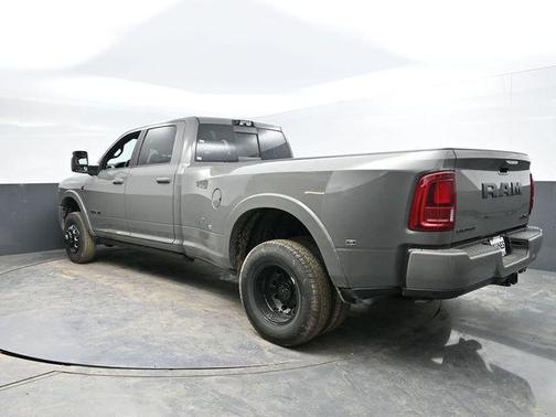 2026 RAM 3500 Limited Crew Cab 4x4 8' Box