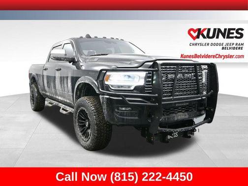 2019 RAM 2500 Laramie Crew Cab 4x4 6'4' Box