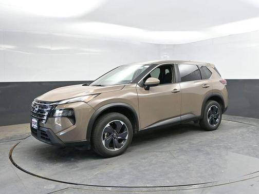 Baja Storm Metallic 2025 Nissan Rogue SV
