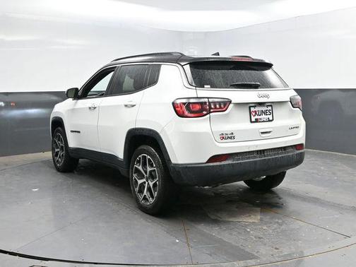 Bright White Clearcoat 2026 Jeep Compass Limited