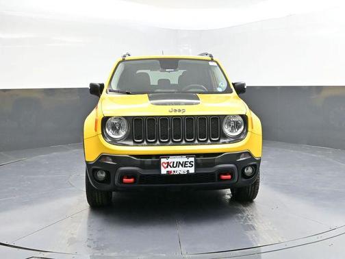 2016 Jeep Renegade Trailhawk