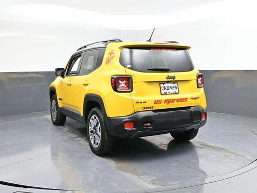 2016 Jeep Renegade Trailhawk