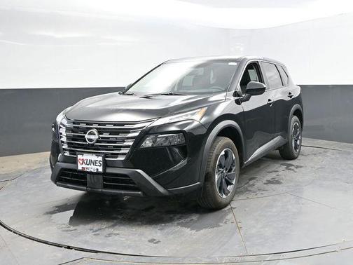 Super Black 2025 Nissan Rogue SV