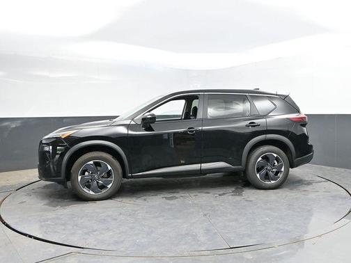 Super Black 2025 Nissan Rogue SV