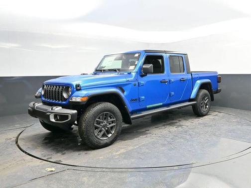 2026 Jeep Gladiator Sport S