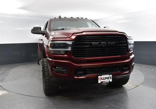 2019 RAM 2500 Laramie Crew Cab 4x4 8' Box
