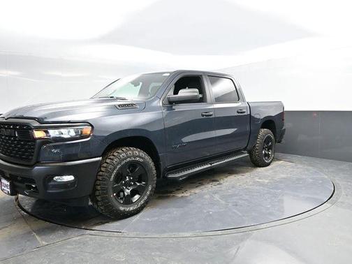 2025 RAM 1500 Warlock Crew Cab 4x4 5'7' Box