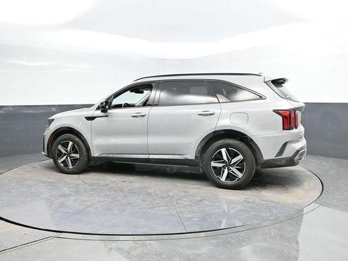 2023 Kia Sorento EX