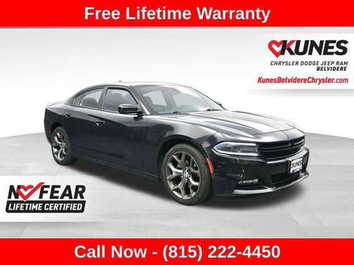 2015 Dodge Charger SXT