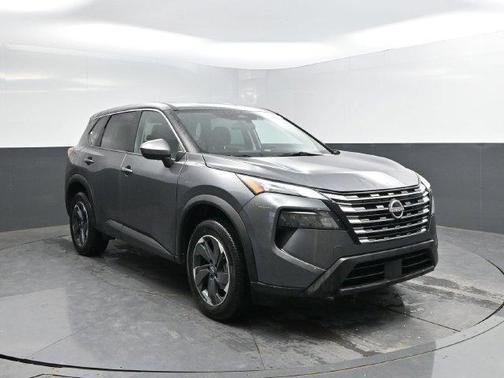 Gun Metallic 2026 Nissan Rogue SV