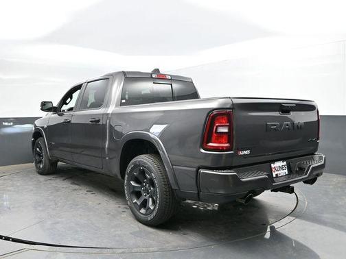 Granite Crystal Metallic Clearcoat 2026 RAM 1500 Big Horn/Lone Star