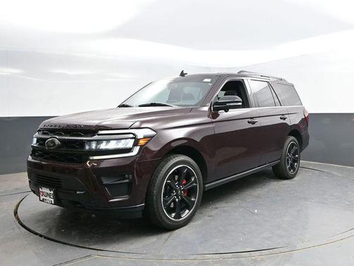 Jewel Red Metallic Tinted Clearcoat 2024 Ford Expedition Limited