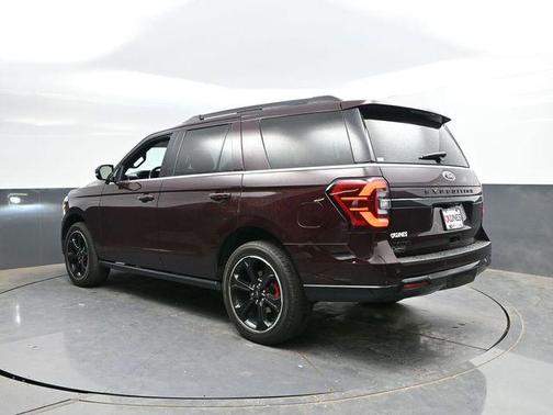 Jewel Red Metallic Tinted Clearcoat 2024 Ford Expedition Limited