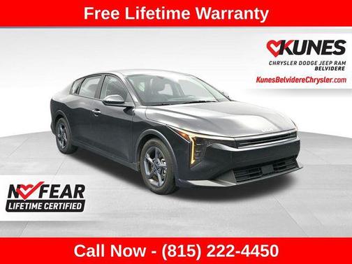 2025 Kia K4 LXS