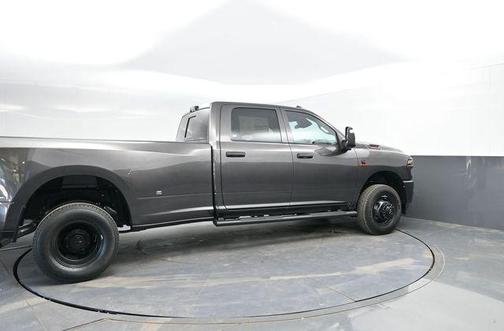 Granite Crystal Metallic Clearcoat 2026 RAM 3500 Tradesman