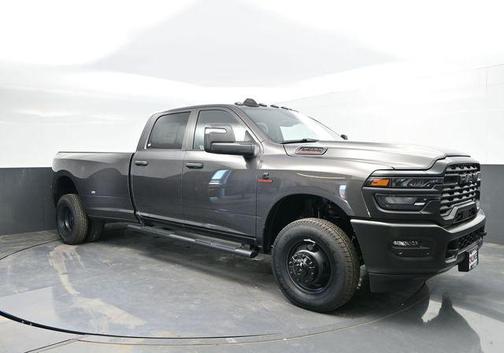 Granite Crystal Metallic Clearcoat 2026 RAM 3500 Tradesman