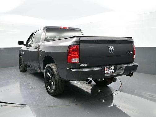 2016 RAM 1500 Tradesman/Express