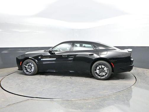 Diamond Black Crystal Pearlcoat 2026 Dodge Charger R/T Scat Pack