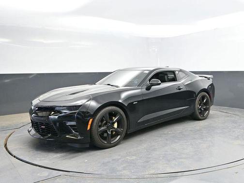 Black 2017 Chevrolet Camaro 2SS