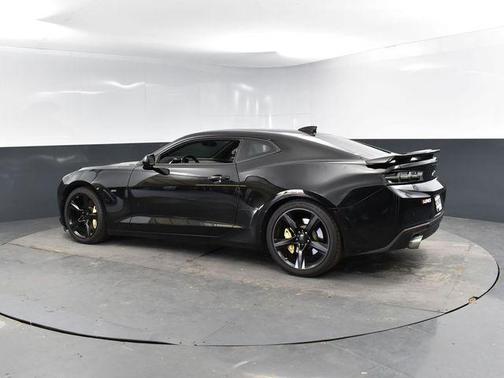 Black 2017 Chevrolet Camaro 2SS